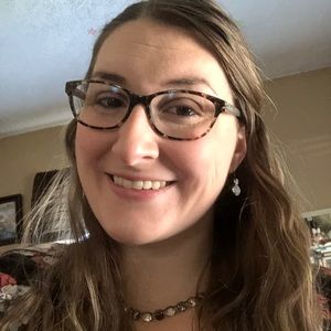 Meet your Posher, Megan